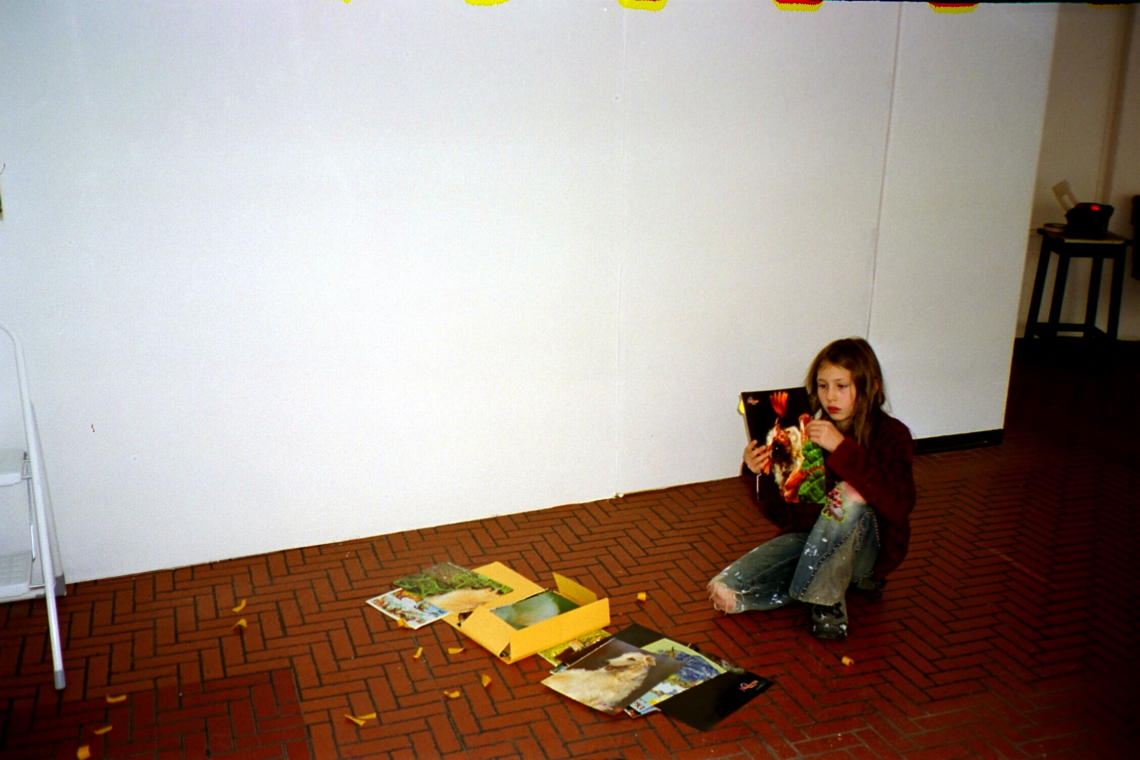 Moritz und Maria "Die schönsten Wesen der Welt", Aufbau der Ausstellung, message salon Rigiplatz, Zürich