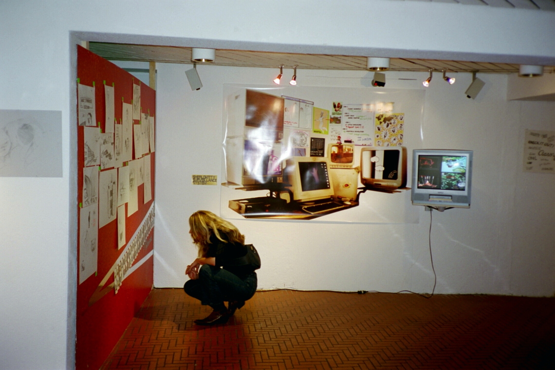 Selina Trepp "Politikin'", message salon Rigiplatz, Zurich 