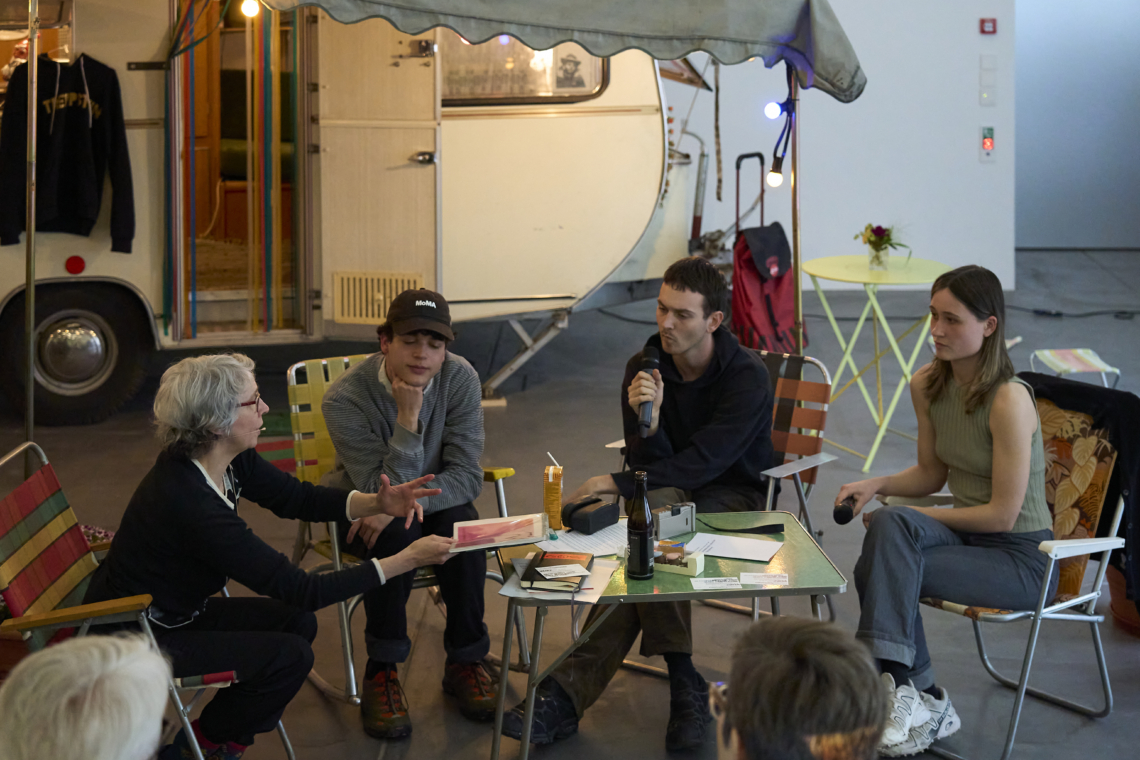 Esther Eppstein in conversation, Noah Merzbacher, Etienne Eisele, Sophie Nadler. Foto Nicolas Duc 