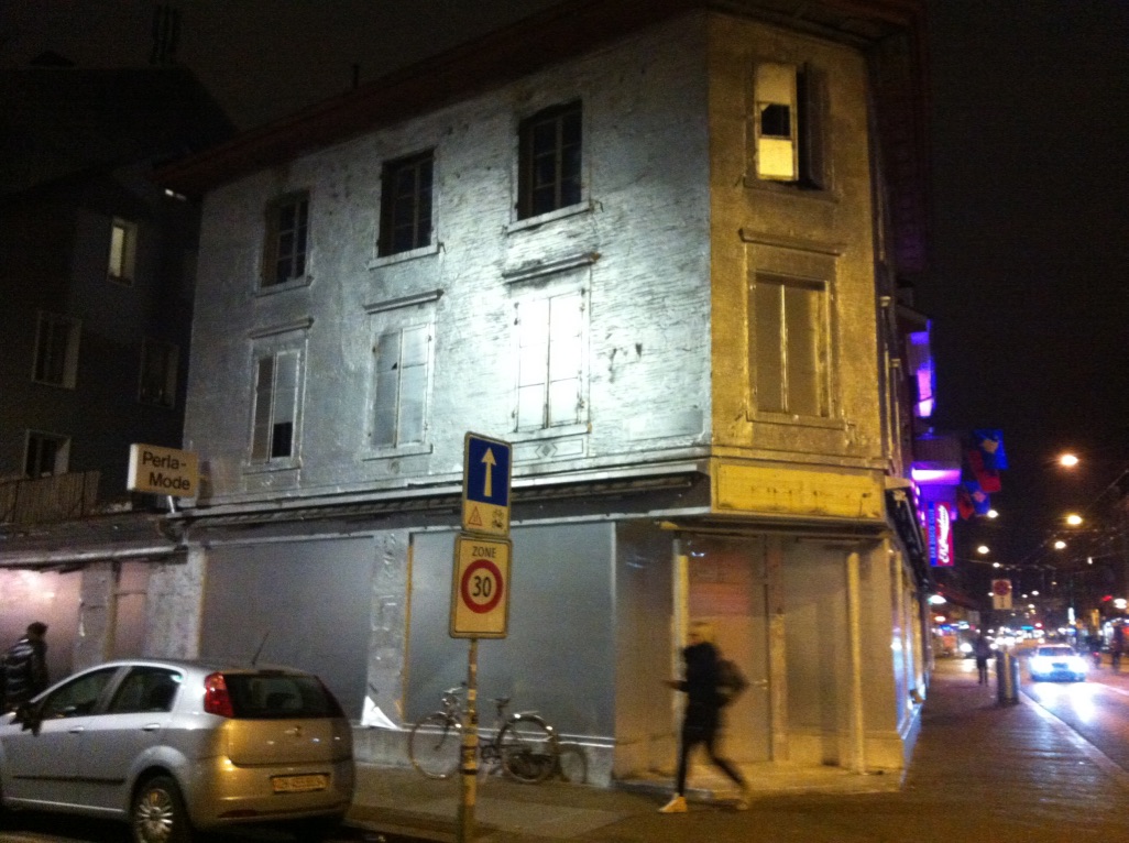"Die Perle der Langstrasse", letzte Tage der Perla-Mode, Brauerstrasse/ Langstrasse, Zürich, 5. Februar 2015