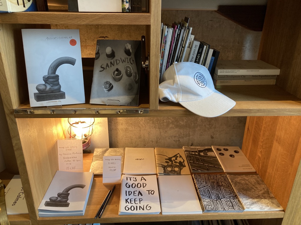 Roy Menachem Markovich, message salon embassy Zine "Bonboniera", Open Studio, 25hours hotel Langstrasse, Zurich 