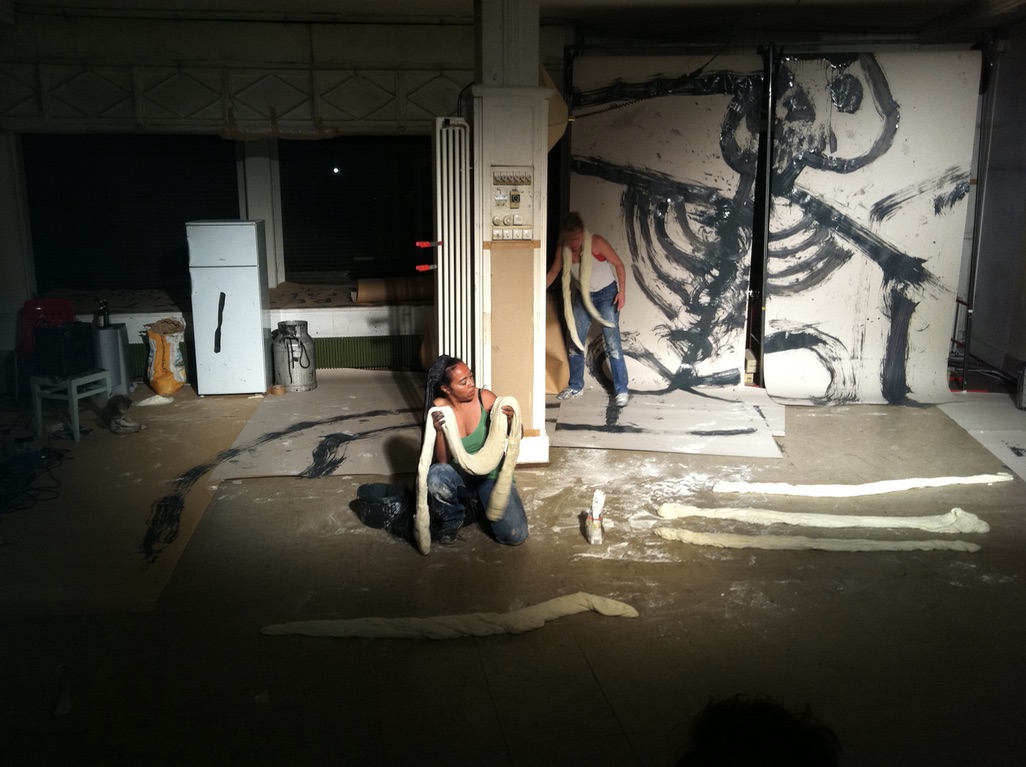 Malika Khatir and Fiamma Camesi, Sündenbock – Bouc émissaire. "Bei allem Respekt", Perla-Mode, Zurich