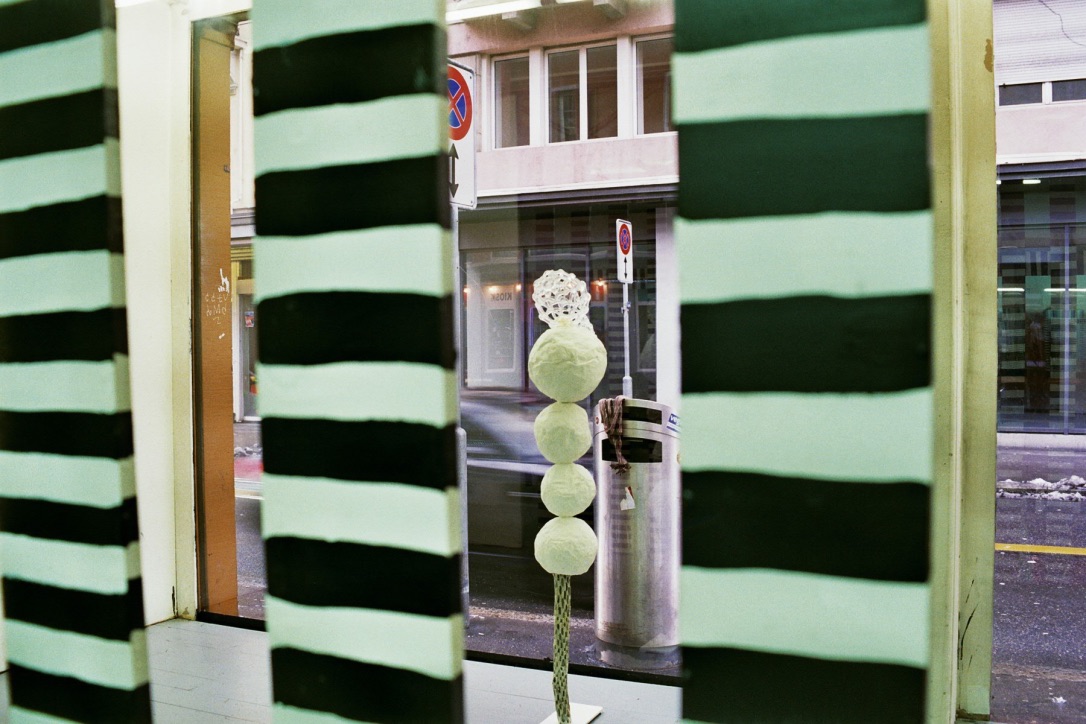 Dirk Meinzer "Supermahlstrom", Perla-Mode, Zurich
