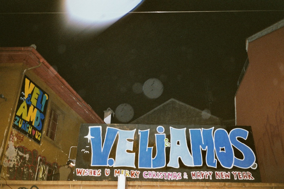 Billboard by Veli & Amos, December 2011, Perla-Mode Terrace, Langstrasse 