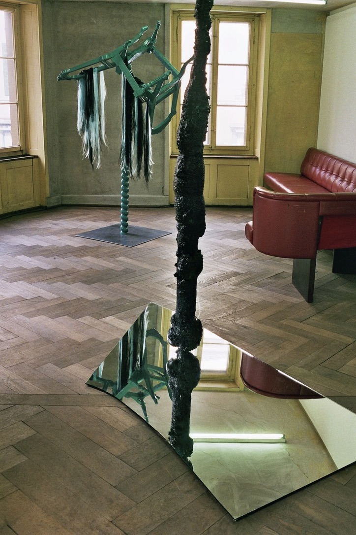 Maya Bringolf "Mammon and Divan", message salon, Perla-Mode, Zurich