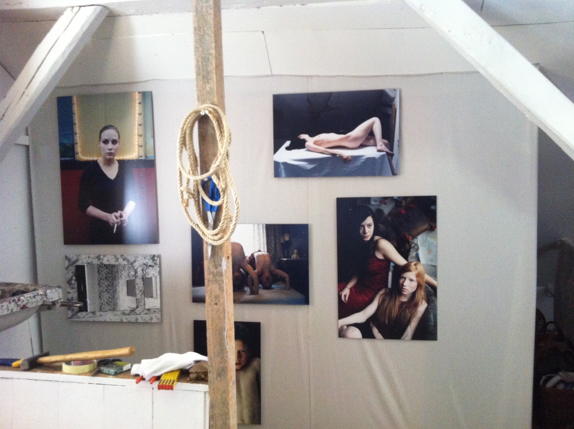 Installationsansicht «In der Hütte», Atelier Schwamendingen