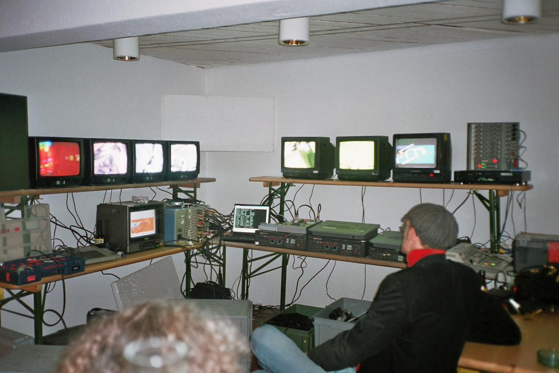 Miss Stini Chatzemusig, message salon Rigiplatz, Zürich