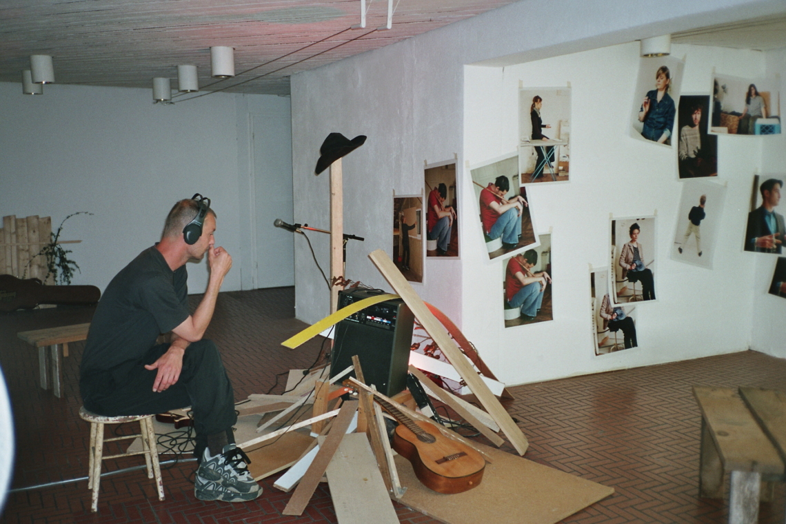 Karin Müller "Lagerfeuer", message salon Rigiplatz, Zürich