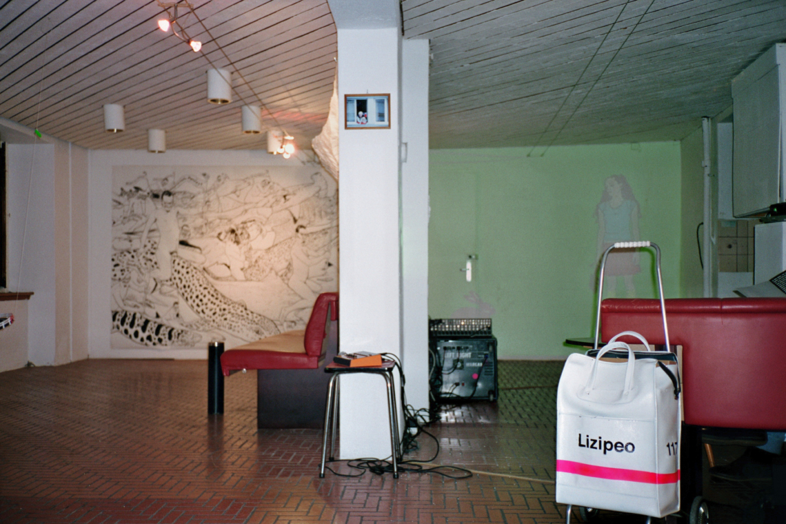 biopop. hinakunst. unkraut. "Jagdfieber", message salon Rigiplatz, Zurich