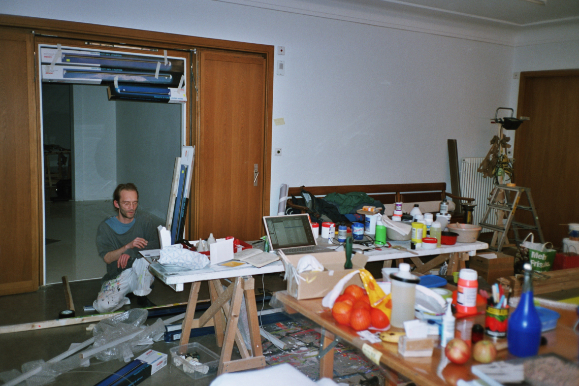 "Esther Eppstein lädt ein, Davix, Franziska Koch, Saskja Rosset und Alexis Saile", Aufbau der Ausstellung, Helmhaus Zürich