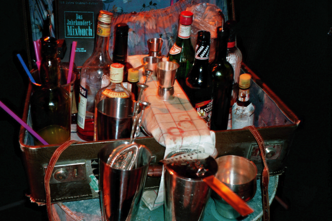 message salon präsentiert "Casino Dream Version", "Saint-Laurent Cocktails", Stall 6, Theaterhaus Gessnerallee, Zürich