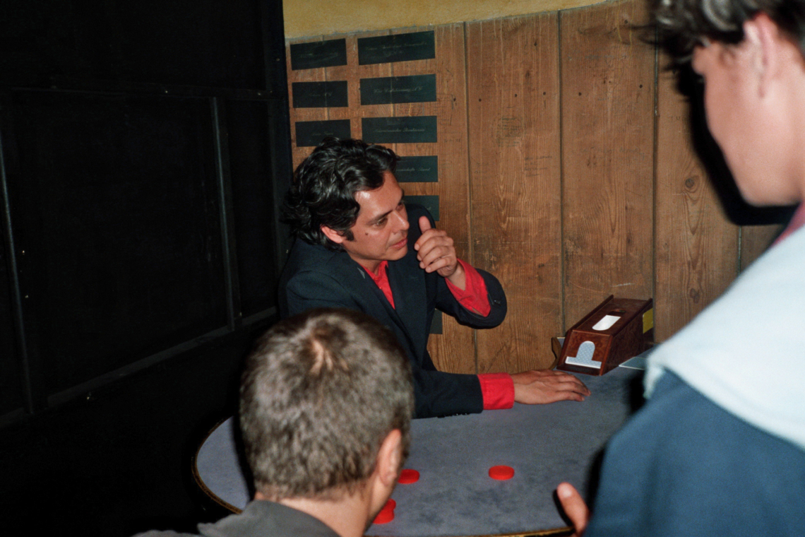 message salon präsentiert "Casino Dream Version", "Black Jack Chips", Stall 6, Theaterhaus Gessnerallee, Zürich