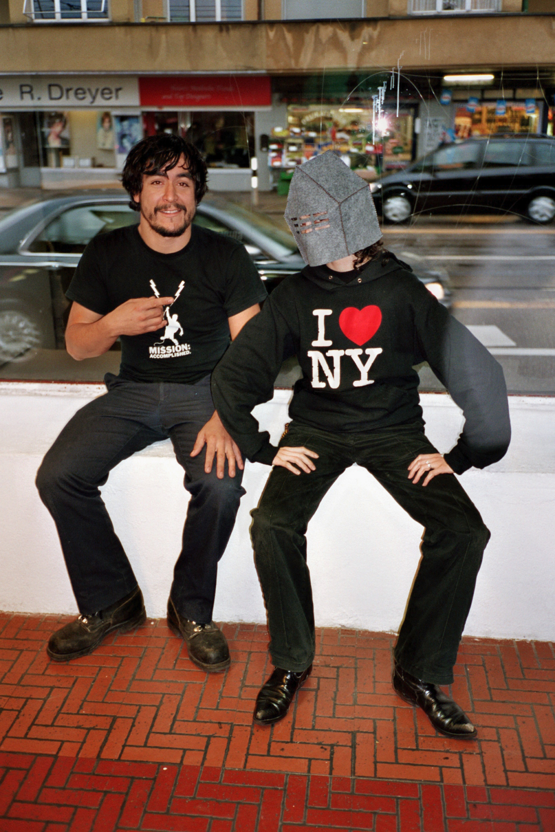 Diego Fernández and Esther Eppstein, costume sculpture by Johanna Unzueta, message salon Rigiplatz, Zurich