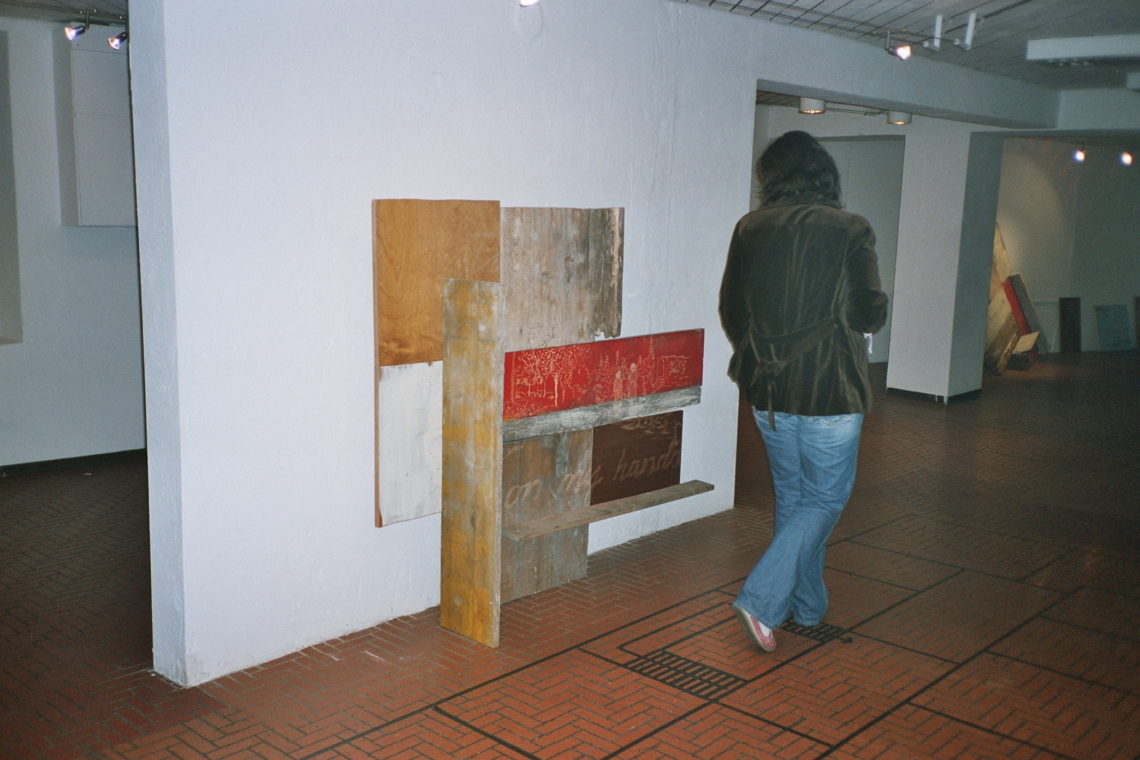 Jean-Claude Freymond-Guth "You will miss me when I burn", message salon Rigiplatz, Zurich