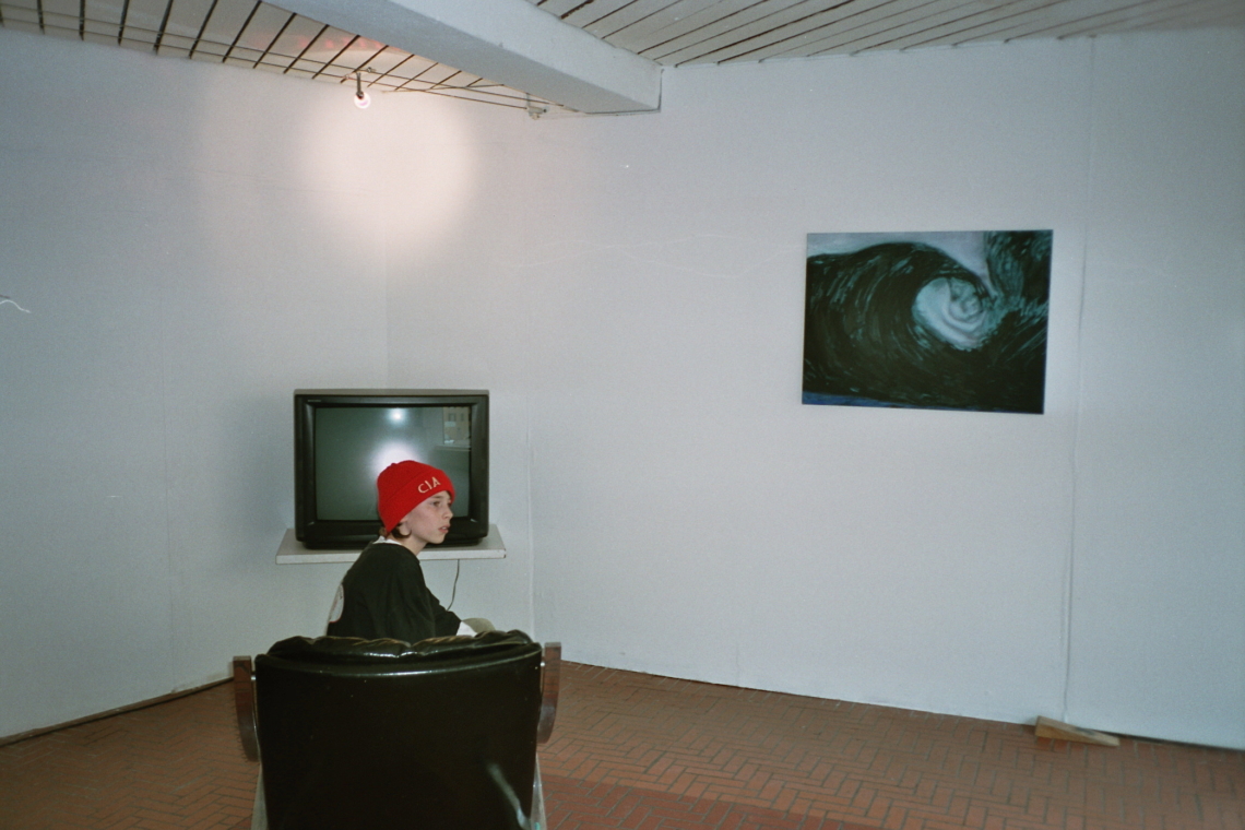 Nils Nova "sunset motor", message salon Rigiplatz, Zürich