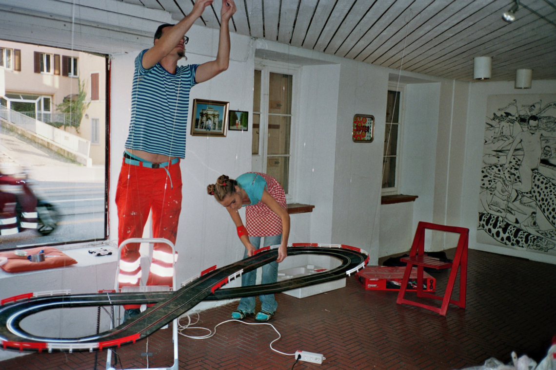 biopop. hinakunst. unkraut. "Jagdfieber", exhibition setup, message salon Rigiplatz, Zurich