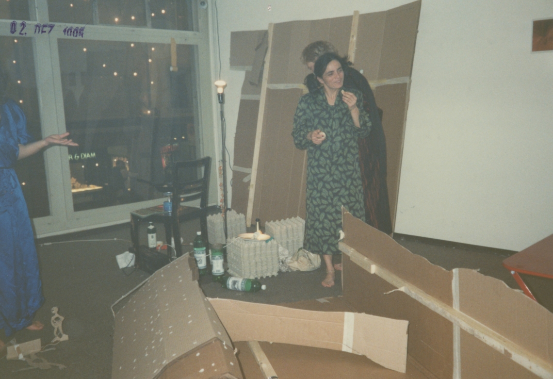 Eva von Wartburg, Teresa Pereira, Lena Zwicky, Eva Kirchhofer "Das Loch", Monotony, Zürich