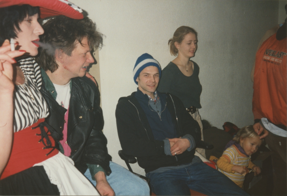 Esther Eppstein "Erkenne dich selbst im Lichtermeer des Rennwegs", Monotony, Zürich