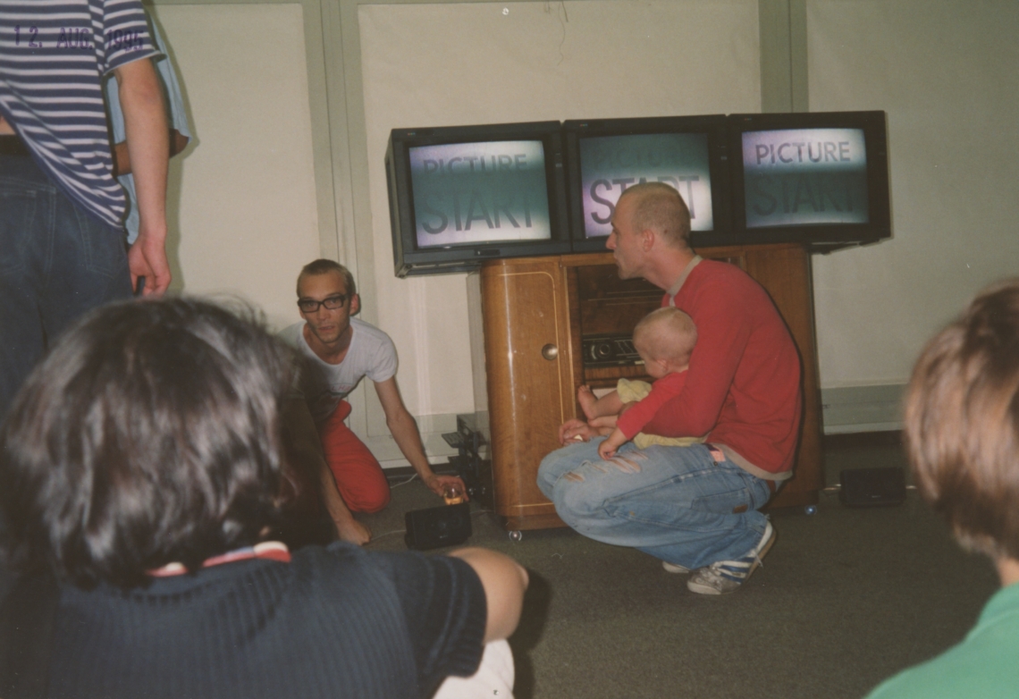 Videostudio Davix & Müller "Nassenasen", Monotony Zürich