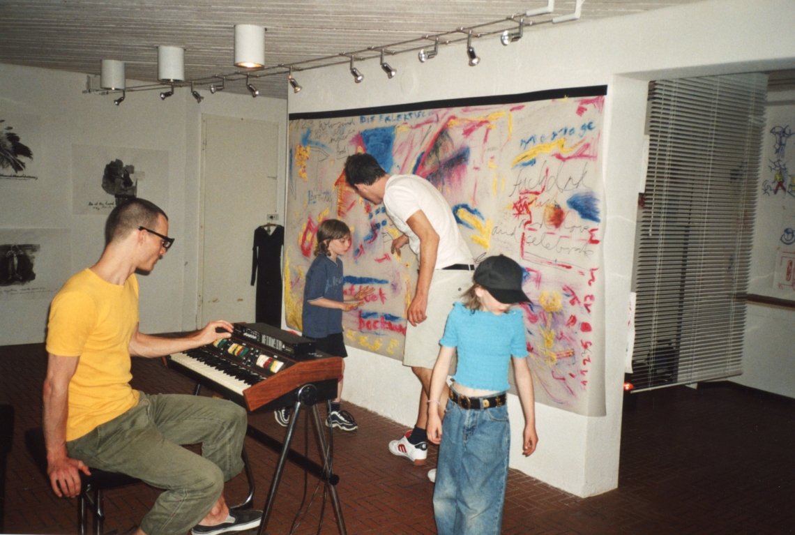 Cristina Golland "Batumba", message salon Rigiplatz, Zürich