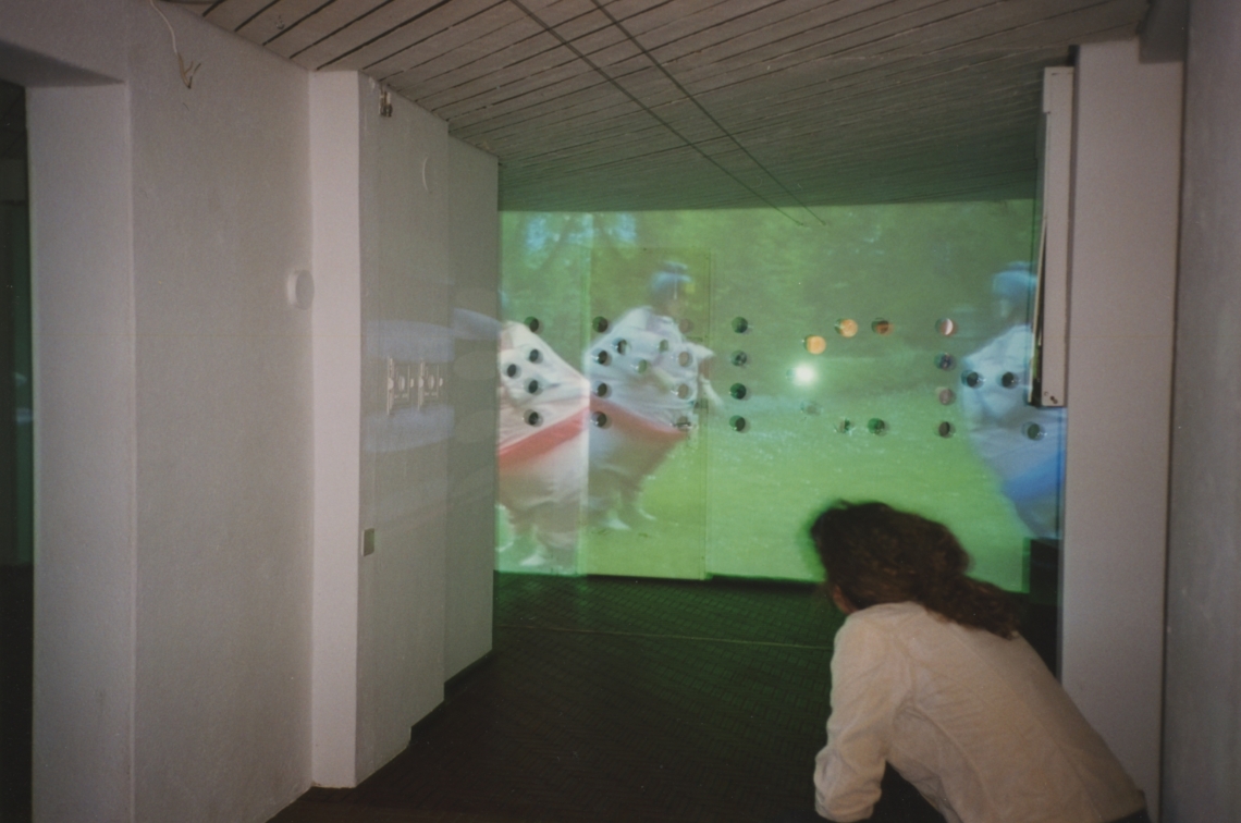 Eve Bhend "Mach mich neu", message salon Rigiplatz, Zürich