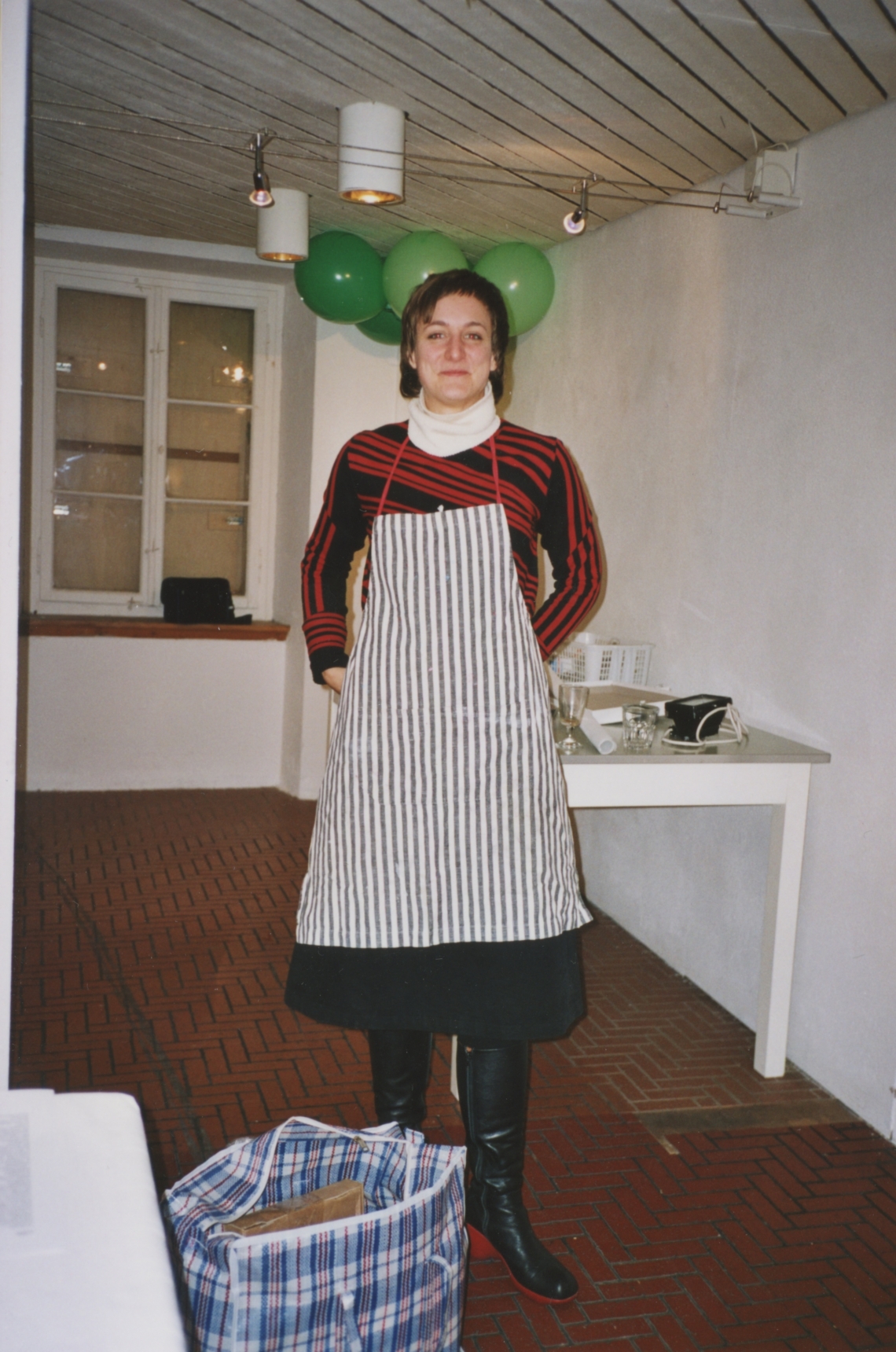 Das kleine Festival, Eva Keller-Meyer "Death is Certain", Vorbereitung, message salon Rigiplatz, Zürich