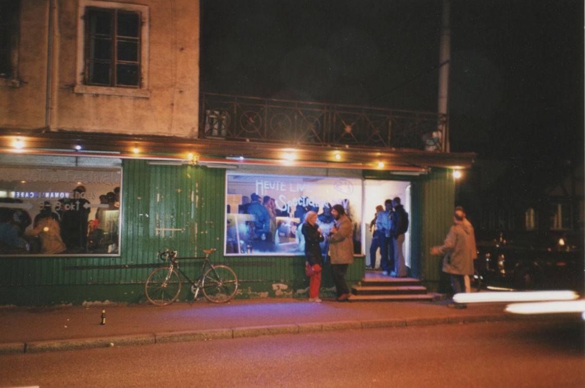 Das kleine Festival, Dan Bitney und Selina Trepp "spectralina msv – magic, sound and vision", message salon Rigiplatz, Zürich