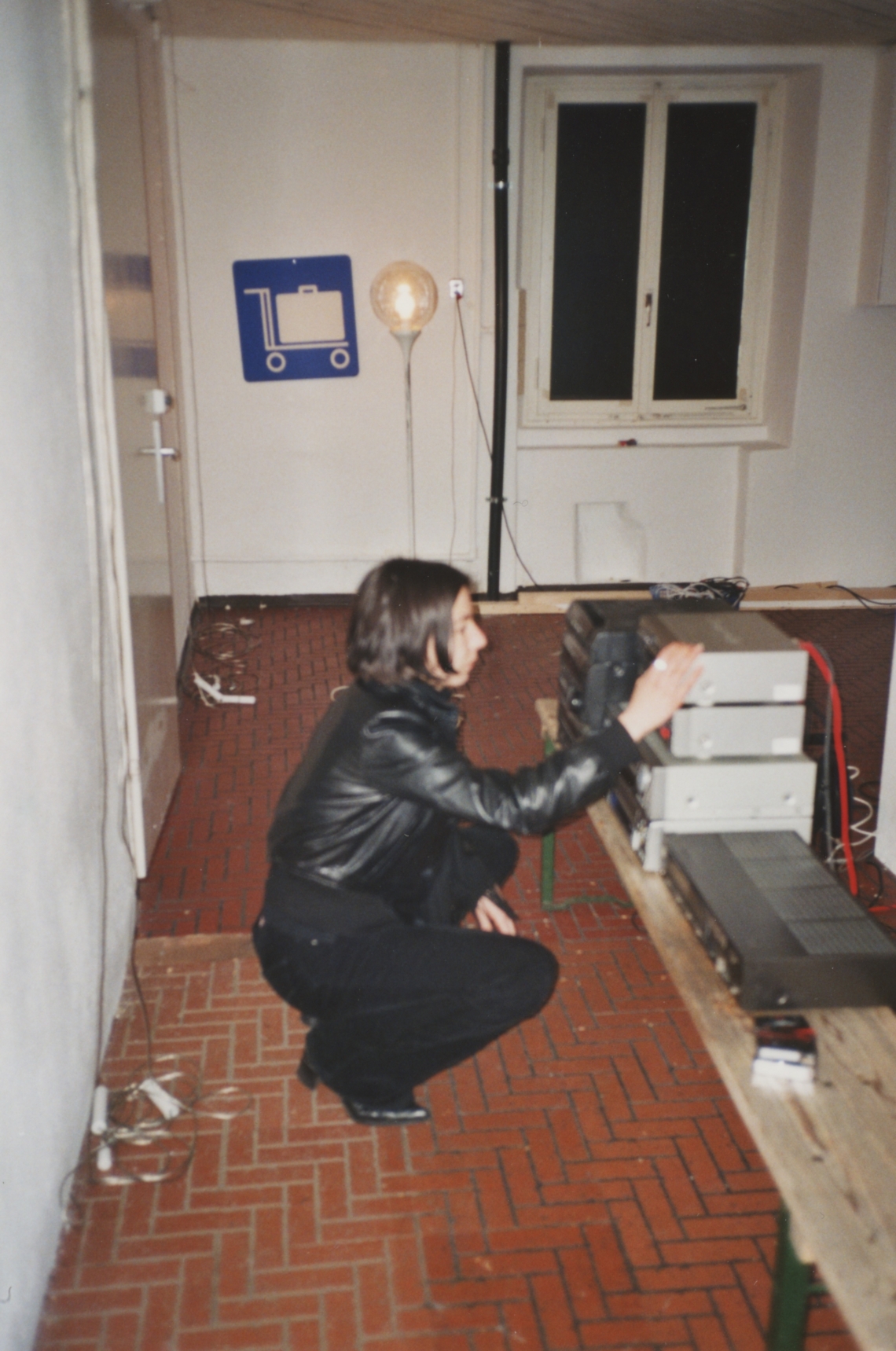 Isabela Branč "Montage", Aufbau der Ausstellung, message salon Rigiplatz, Zürich