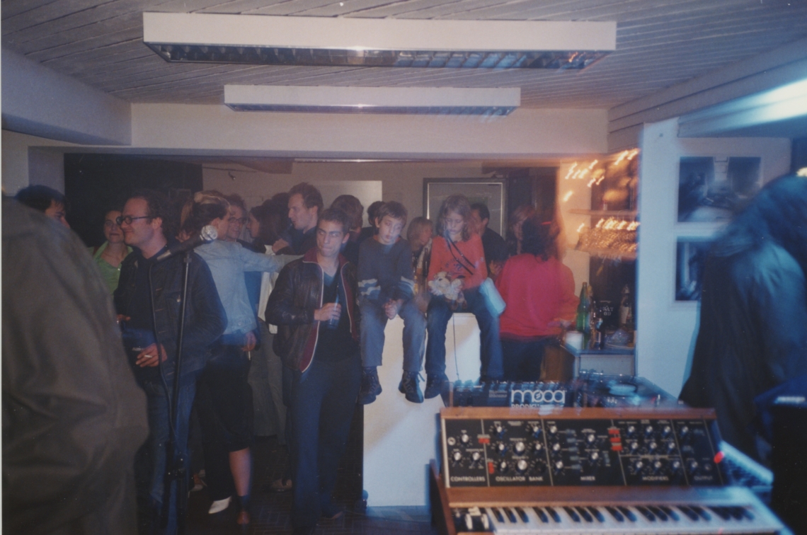 Karla Rockmaster K "I prefer music", message salon Rigiplatz, Zürich