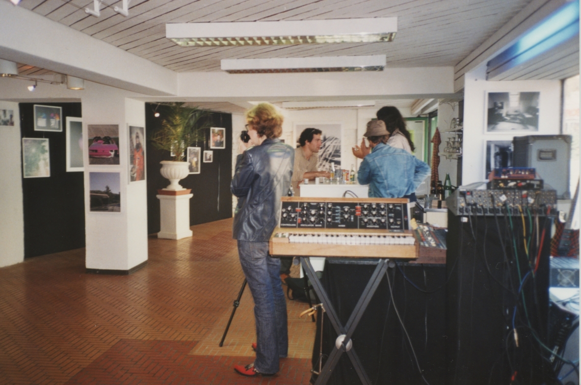 Karla Rockmaster K "I prefer music", message salon Rigiplatz, Zürich