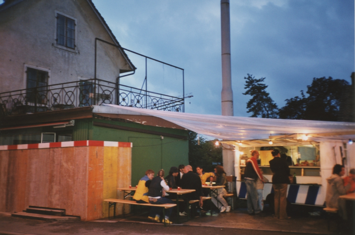 Kerim Seiler "Baustellenromanze mit Tanz und Bier", message salon Rigiplatz, Zürich