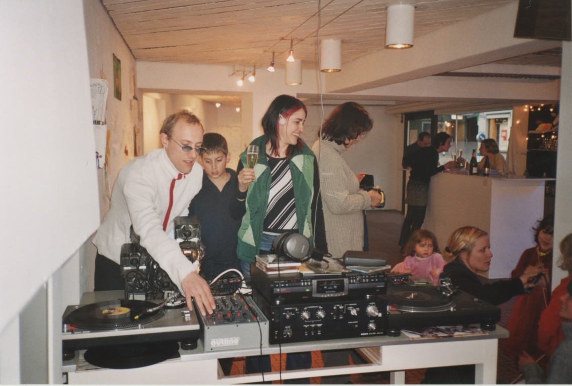 Die Junioren M&M, Enkelin Mixolyda, Wiedersehen im message salon Rigiplatz, Zürich