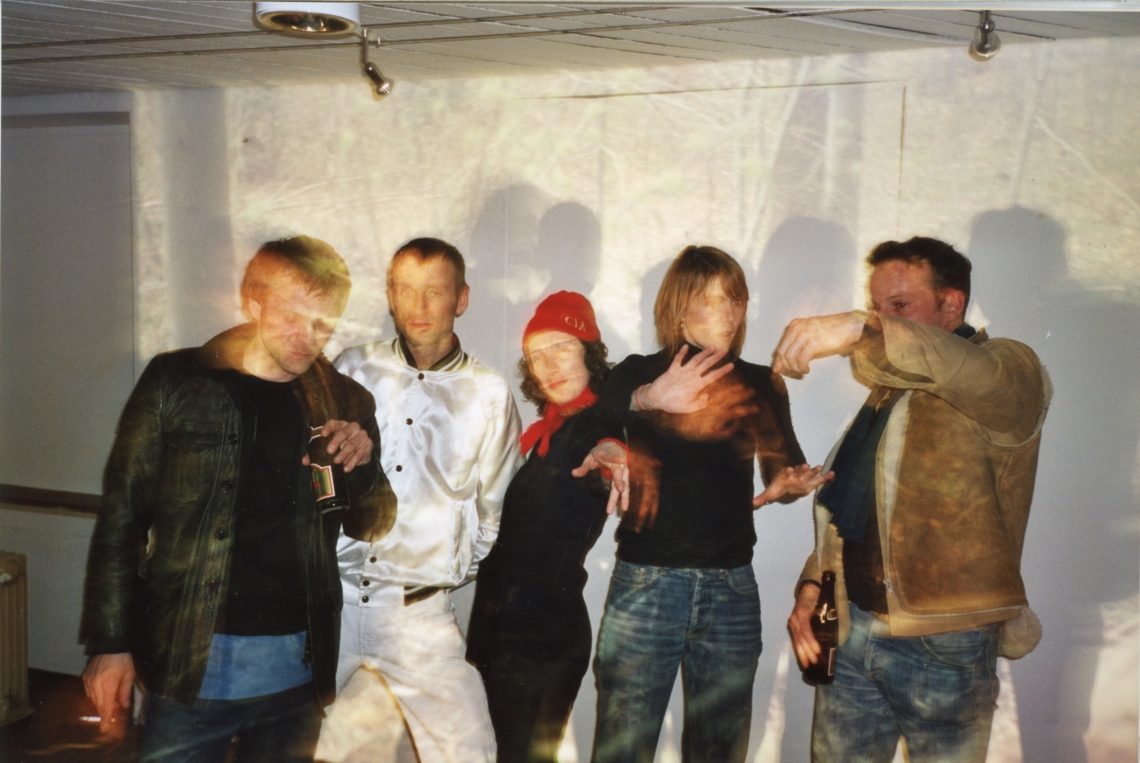 Saskja Rosset "Findling", message salon Rigiplatz, Zürich