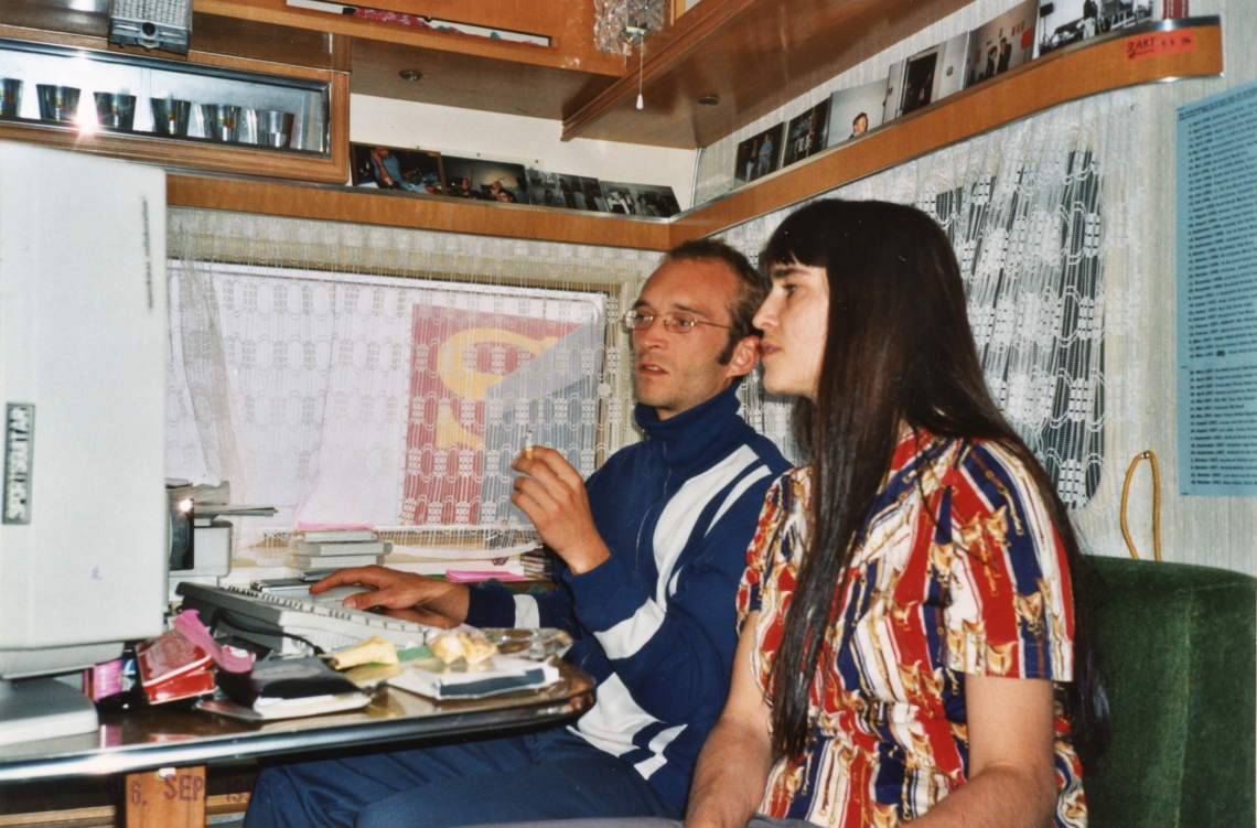 Die message salon Ferienkolonie mit Stini Arn und Davix, message salon Wohnwagen, Appenzell