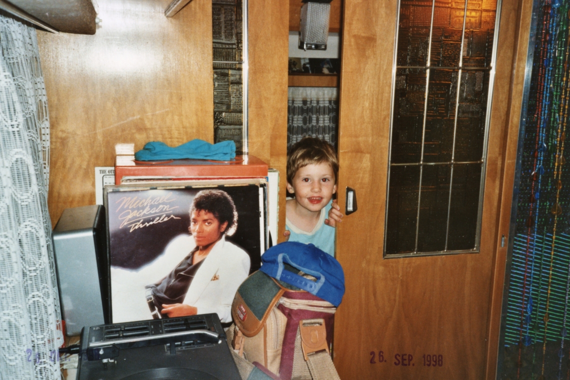 Die message salon Ferienkolonie mit Maria, message salon Wohnwagen, Appenzell