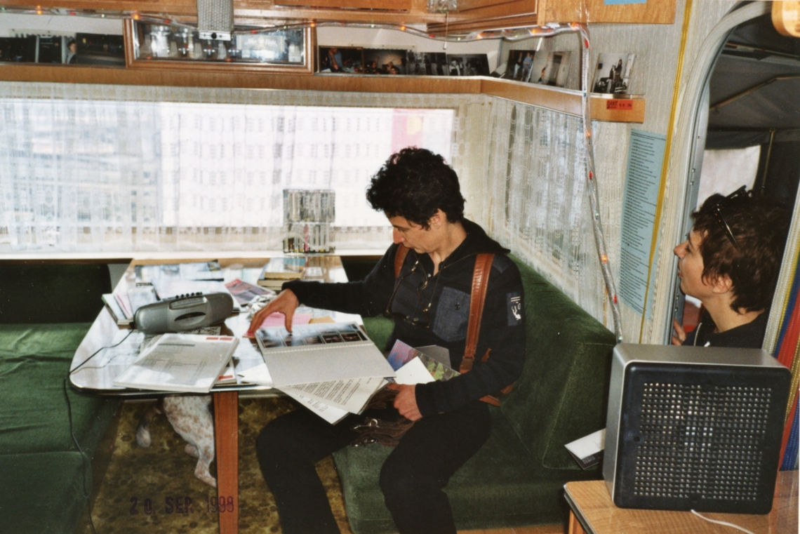 Die message salon Ferienkolonie, message salon Wohnwagen, Appenzell