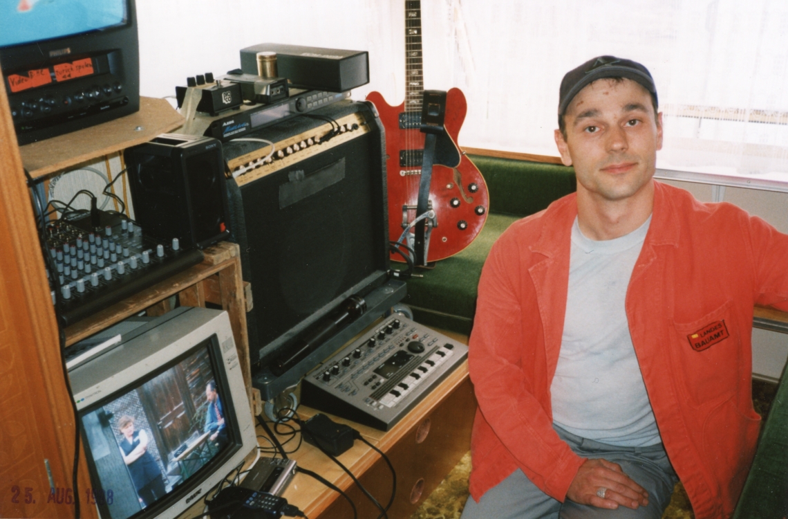 Die message salon Ferienkolonie mit Anders Guggisberg, message salon Wohnwagen, Appenzell