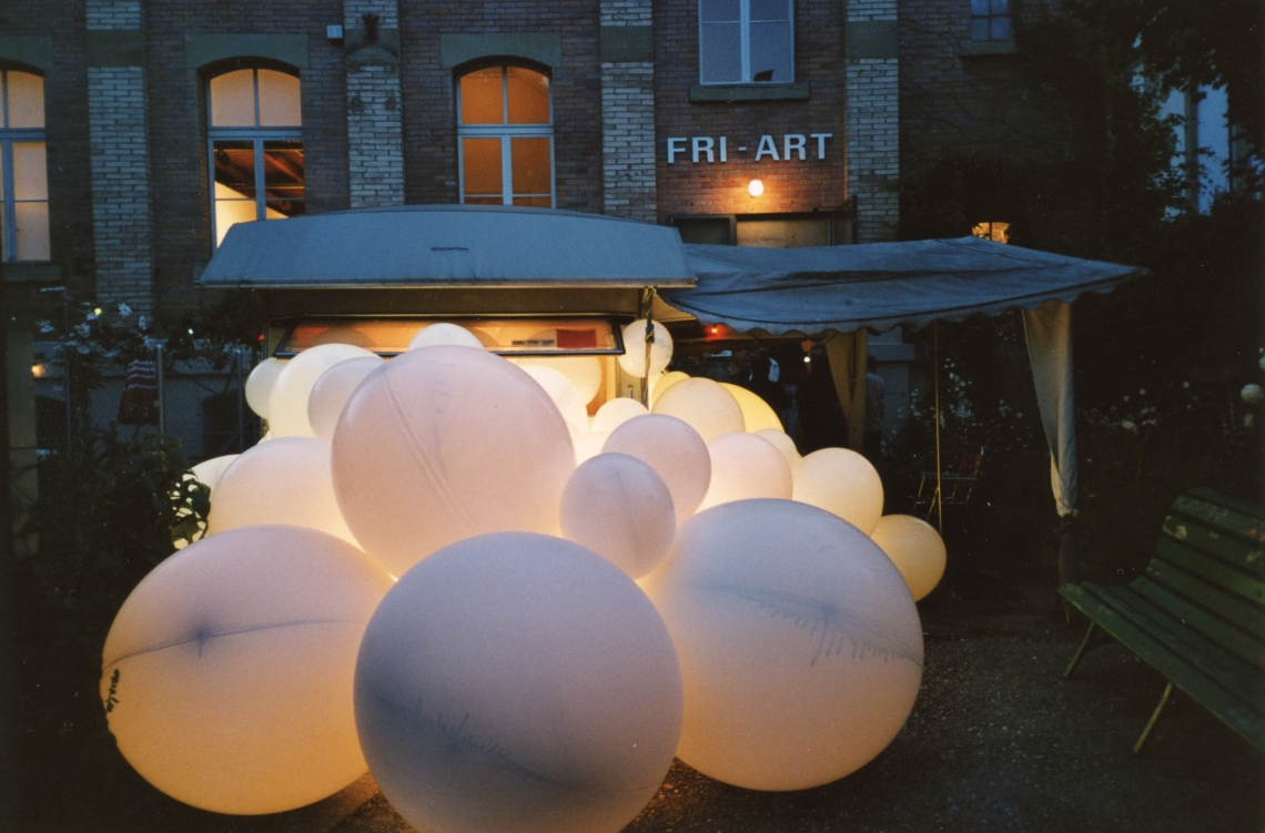 message salon caravan – special snackbar mit Lutz & Guggisberg "too much everything No. 3", Fri-Art Kunsthalle Fribourg