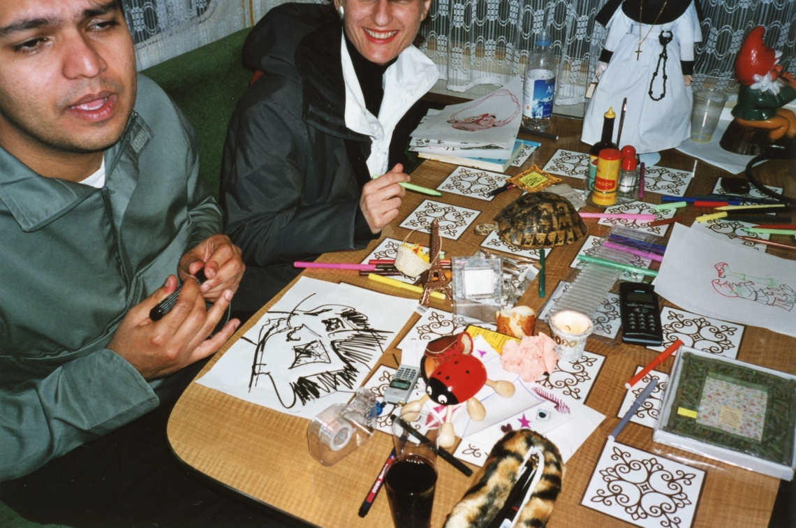 Esther Eppstein "message salon caravan", Vernissage, Zeichnungsworkshop mit Susann Walder, Fri-Art  Kunsthalle Fribourg