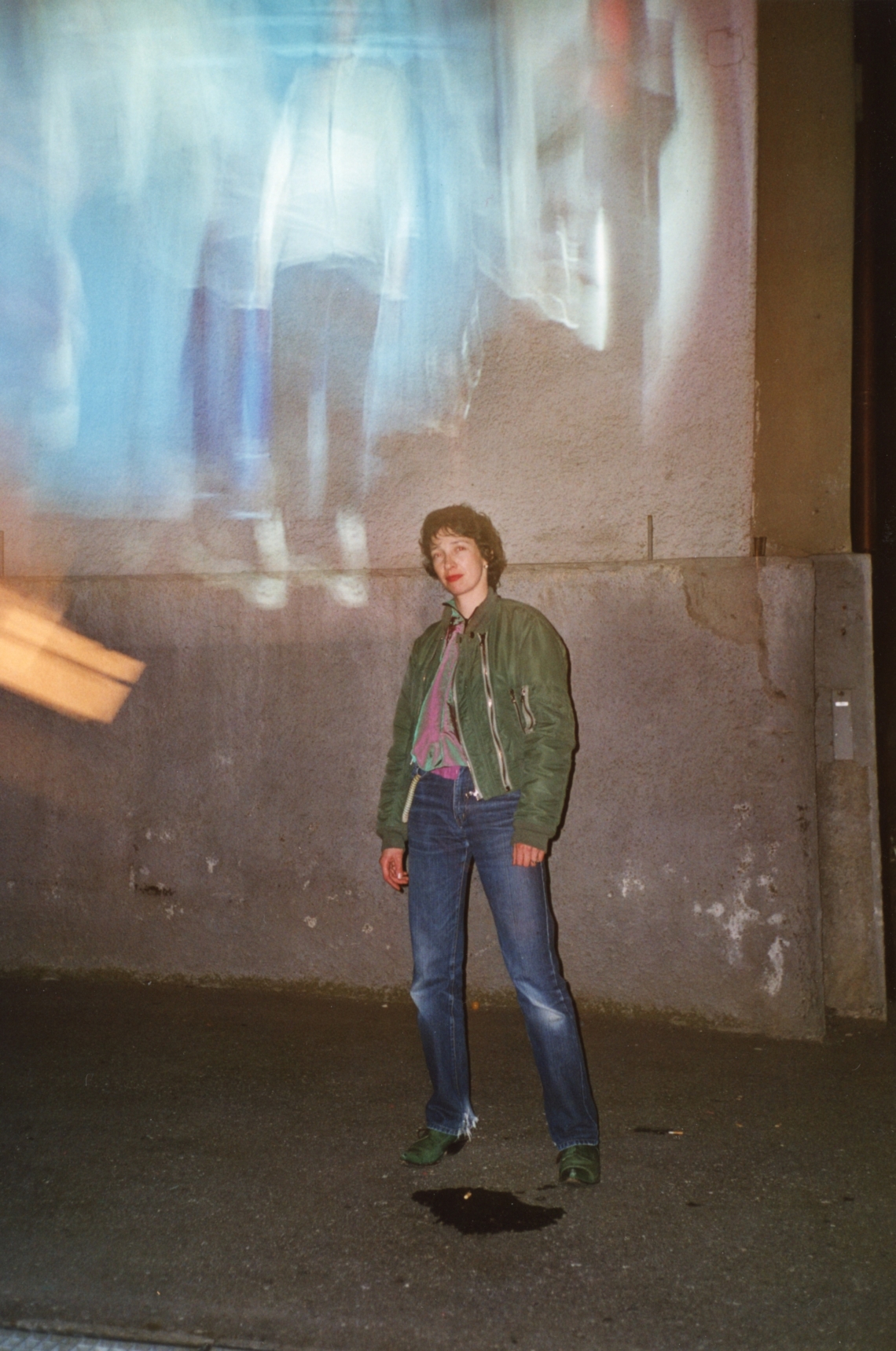 Esther Eppstein "message salon caravan", Vernissage, Franziska Koch "Take 1", Videoprojektion, Fri-Art Kunsthalle Fribourg