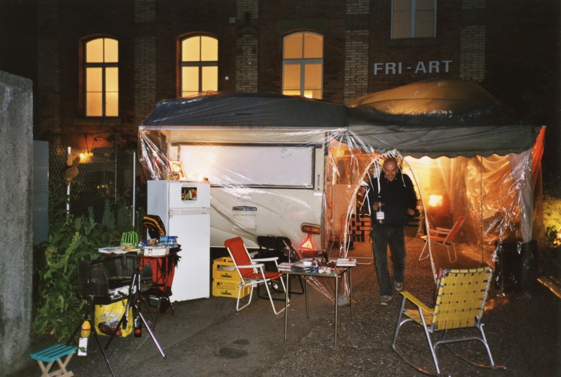 message salon caravan – special snackbar mit Zor-el und Zalura, Letykuva, Penny "Big Bug", Fri-Art Kunsthalle Fribourg