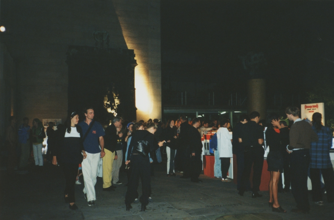 Vernissage message salon Publikation und message salon Museumsshop 23.8.98, Kunsthaus Zürich 