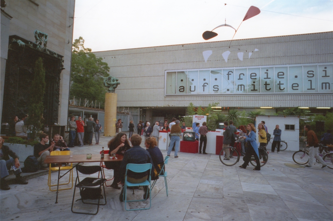 Vernissage message salon Publikation und message salon Museumsshop 23.8.98, Kunsthaus Zürich, Foto©FBM