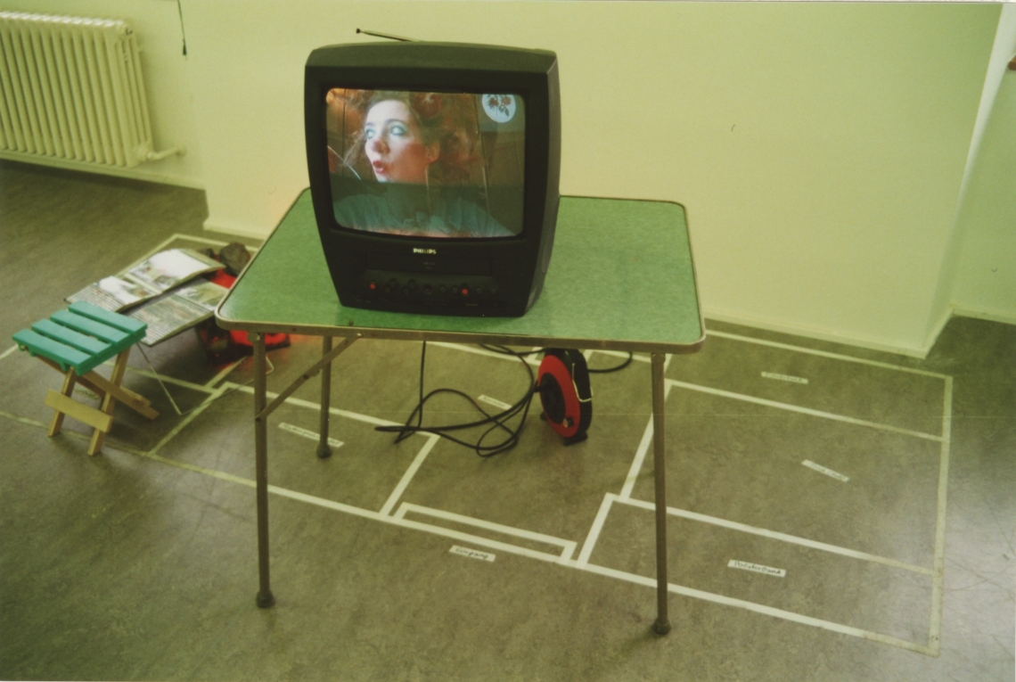 Esther Eppstein "ein Camping lang message salon", städtische Werk- und Atelierstipendien, Helmhaus, Zürich